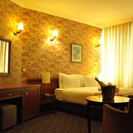 Kndf Marine Hotel Isztambul Kültér fotó